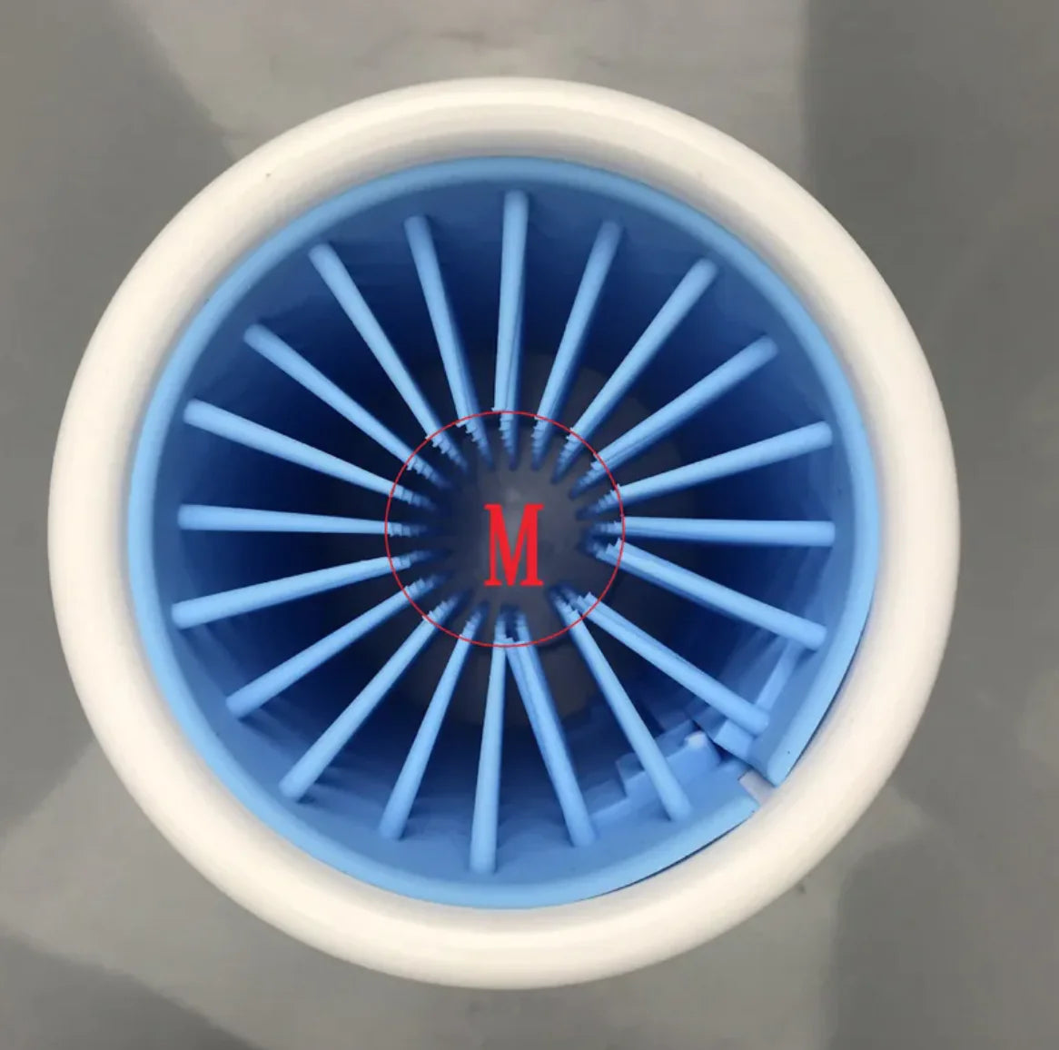 Pfotenreinigerbecher